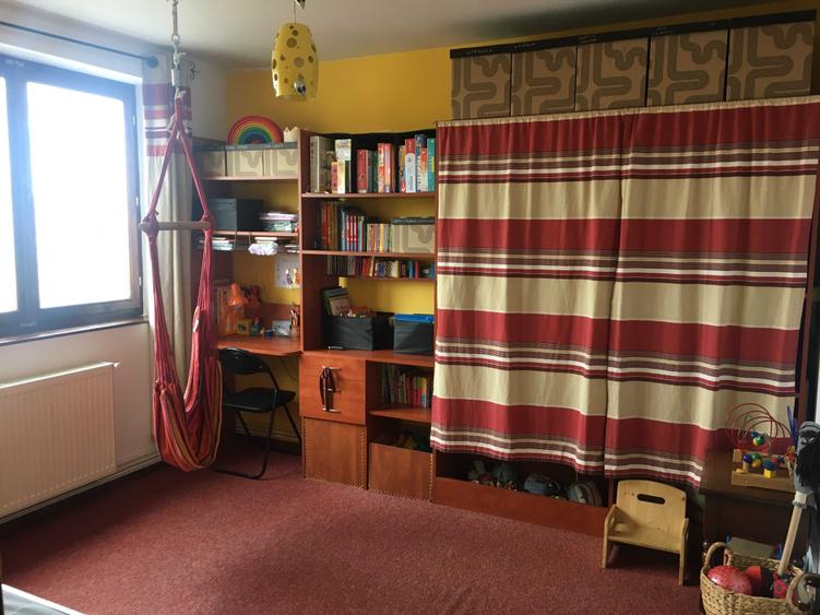 Apartament cu 2 camere în Simeria