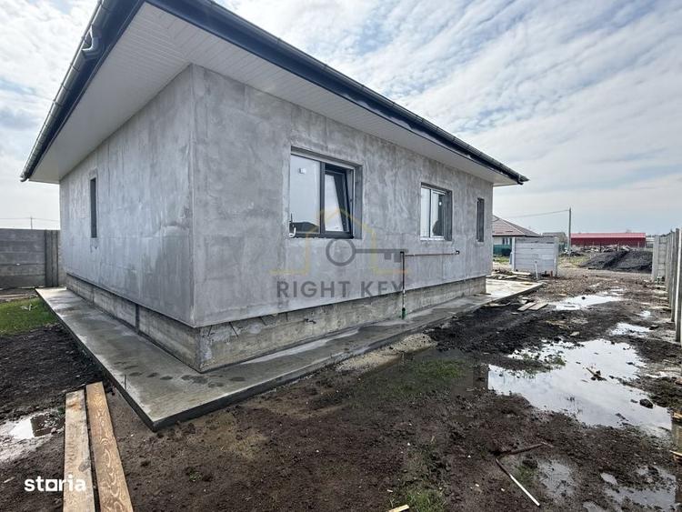 Casă cu 4 camere cu Teren 340 Mp în Central