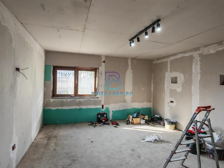 Casă individuală cu 5 camere cu Canalizare în Bucureștii Noi