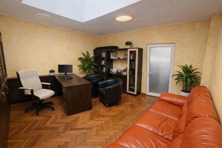 Casă cu 4 camere cu Teren 159 Mp în Central