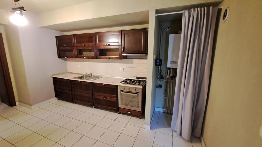 Apartament cu 3 camere decomandat, mobilat în Herăstrău