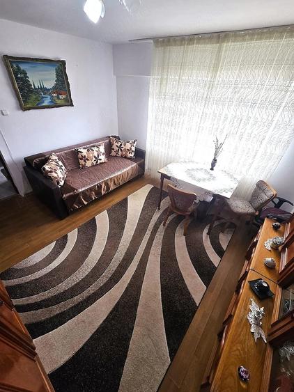 Apartament cu 2 camere decomandat în Micro 16