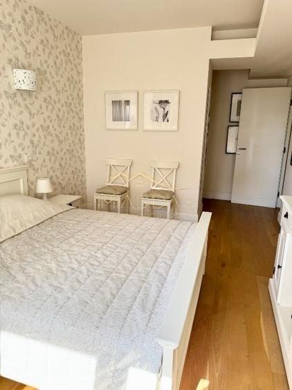 Apartament cu 3 camere decomandat, mobilat în Aviației