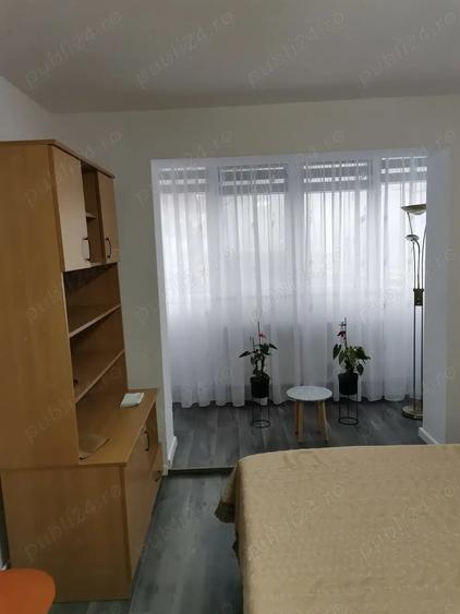 Apartament cu 2 camere semidecomandat în Turda