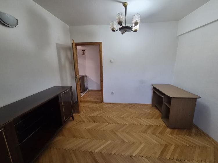 Apartament cu 2 camere decomandat în Ultracentral