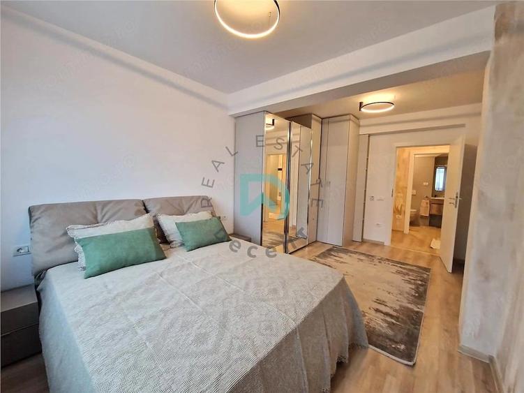 Apartament cu 3 camere în Tractorul