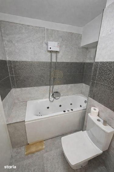 Apartament cu 3 camere decomandat în Decebal