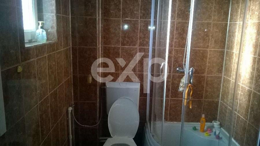 Casă individuală cu 4 camere cu Teren 2500 Mp în Budeasa