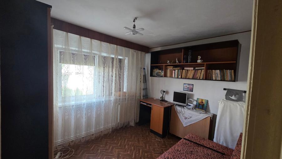 Navodari-Centru, apartament 2 camere, etaj 1/4,centrala gaz, 55000 euro - 2