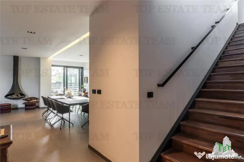 Casă cu 6 camere cu Teren 1000 Mp în Corbeanca