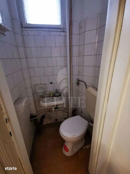 Apartament cu 4 camere în Central
