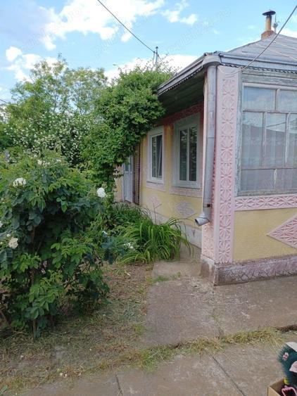 Casă cu 7 camere cu Teren 3420 Mp în Miorcani