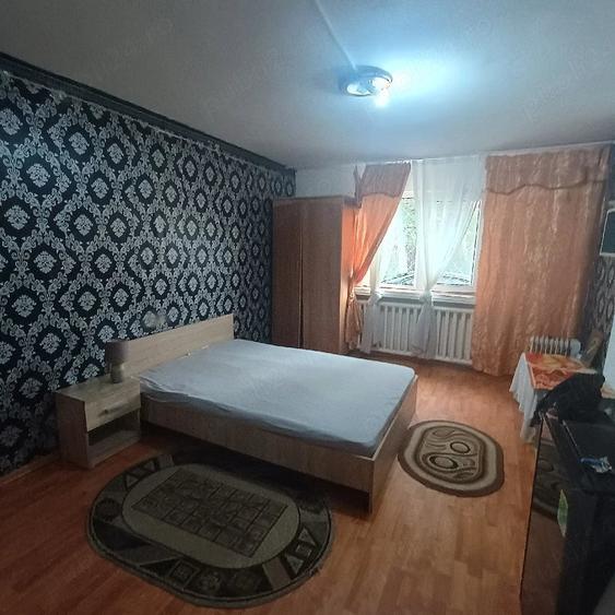 Garsonieră semidecomandată în Central