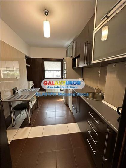 Apartament cu 2 camere decomandat, mobilat în P-ța Mihai Viteazu