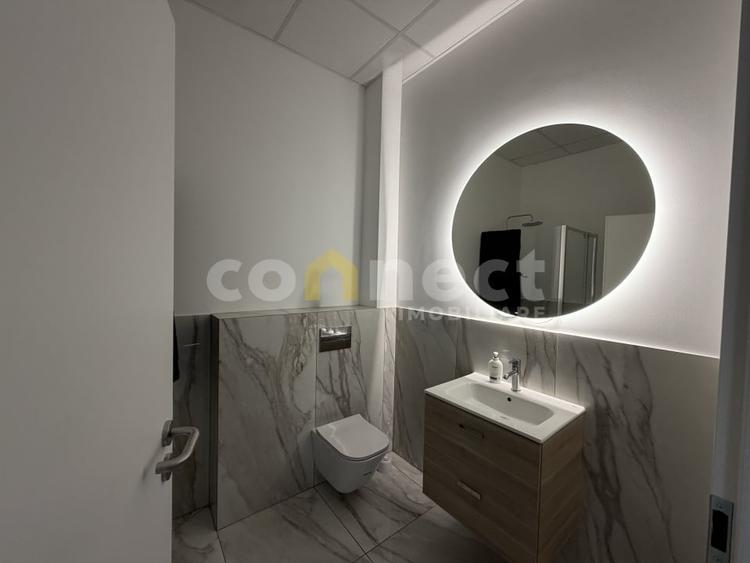 Spațiu comercial, de 58 mp, în Între Lacuri