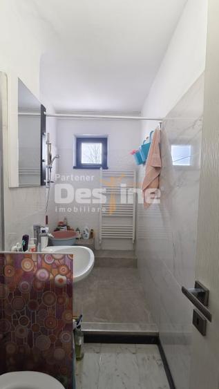 Apartament cu 2 camere nedecomandat, mobilat în Vest