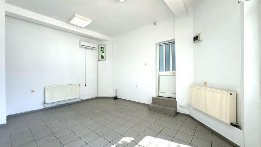 Spațiu comercial, de 25 mp, în Ultracentral