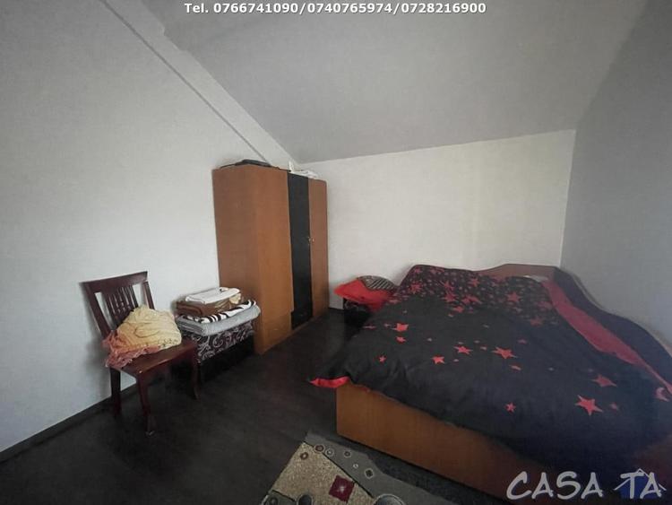 Casă individuală cu 6 camere cu Garaj în Drăguțești