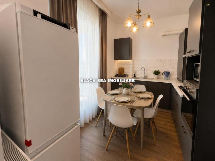 Apartament cu 2 camere, mobilat în Faleza Nord