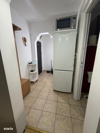 Apartament cu 2 camere semidecomandat în Romanilor
