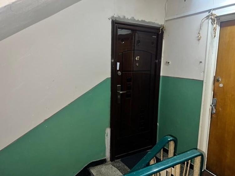 Apartament cu 2 camere semidecomandat în Berceni