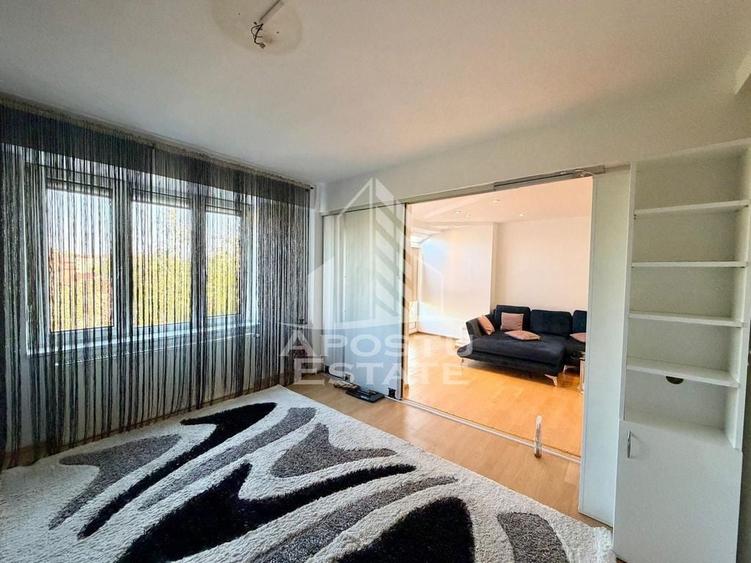 Apartament cu 4 camere decomandat, mobilat în Dorobanților