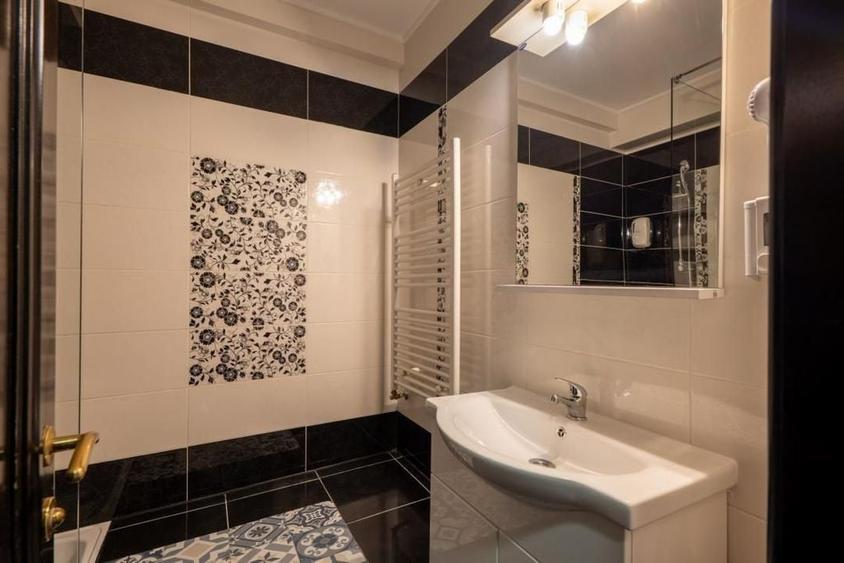 Spațiu comercial, de 2,334 mp, în Valea Lupului