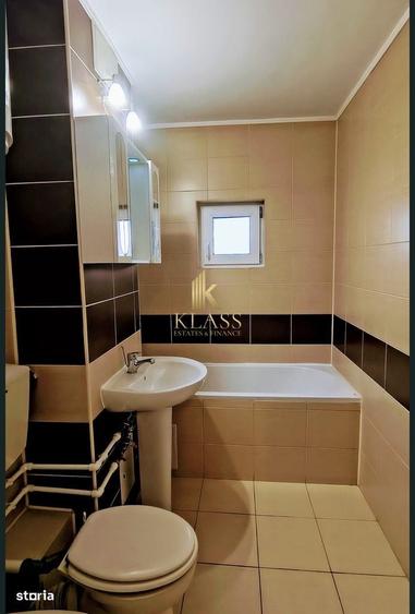 Apartament cu 4 camere decomandat în Kiseleff