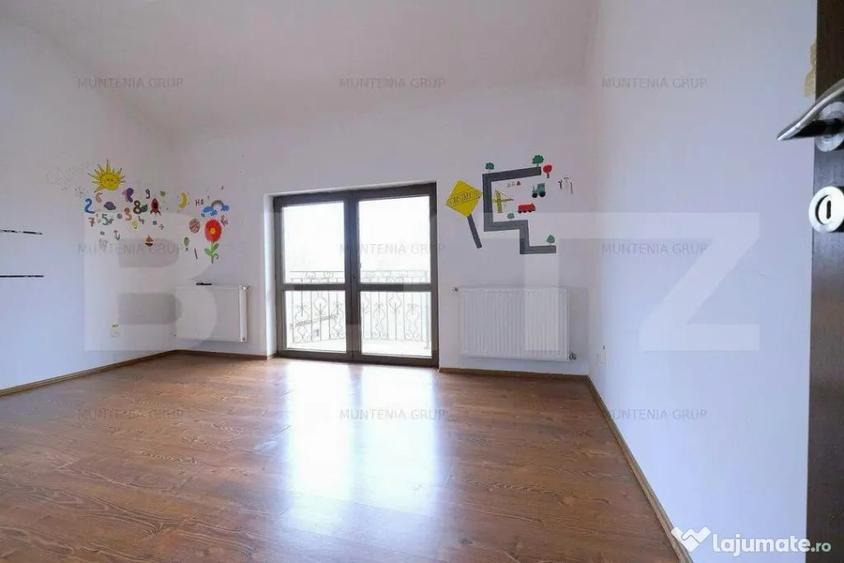 Casa P + E + M parte din duplex, 226.78 mp, 571 mp teren, z - 14