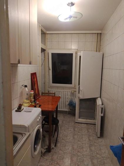 Garsonieră decomandată în Berceni