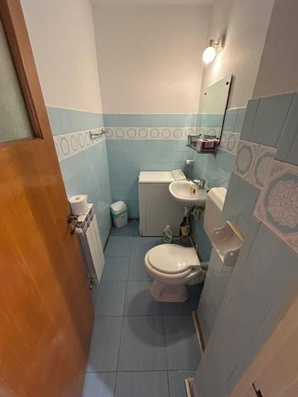 Apartament cu 4 camere decomandat, mobilat în Gorjului