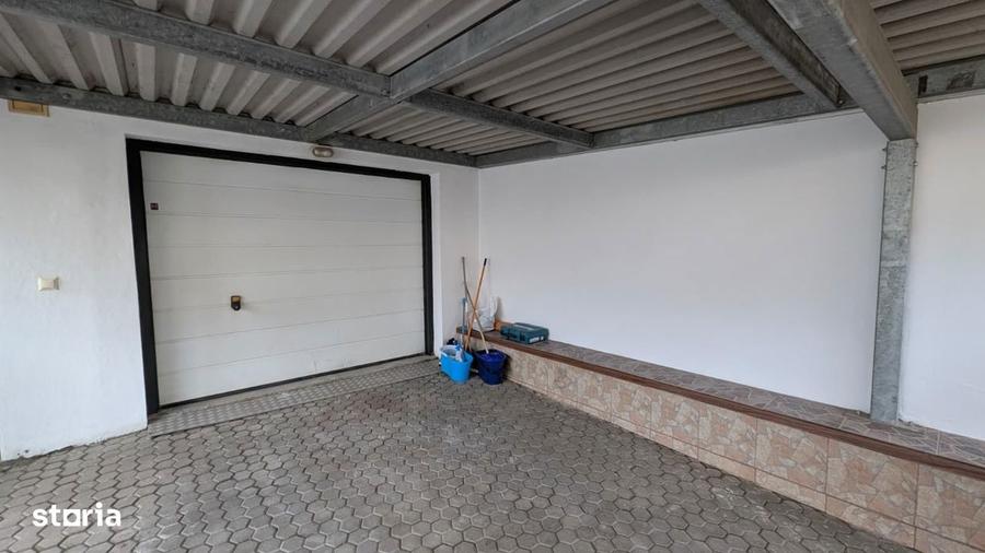 Casă cu 4 camere cu Canalizare în Șelimbăr