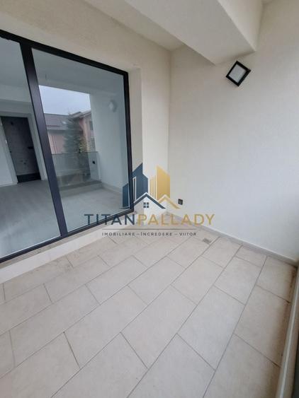 Apartament cu 3 camere decomandat în Theodor Pallady