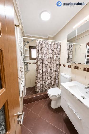 Casă individuală cu 3 camere cu Teren 147 Mp în Andronache