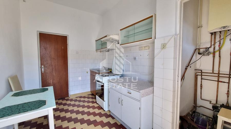 Apartament cu 2 camere decomandat în Circumvalațiunii