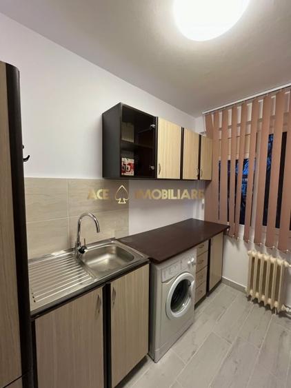 Apartament cu 2 camere decomandat, mobilat în Berceni