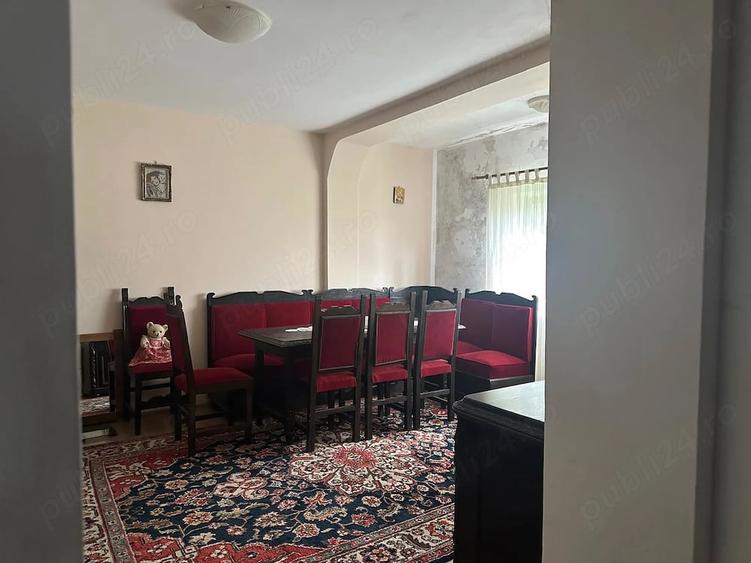 Spațiu comercial, de 900 mp, în Hotarele