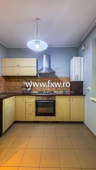 Apartament cu 2 camere semidecomandat în Valea Ialomiței