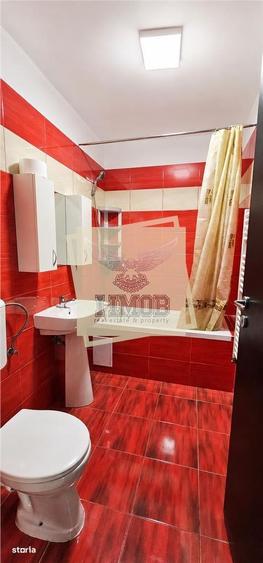 Apartament cu 3 camere decomandat, mobilat în Central