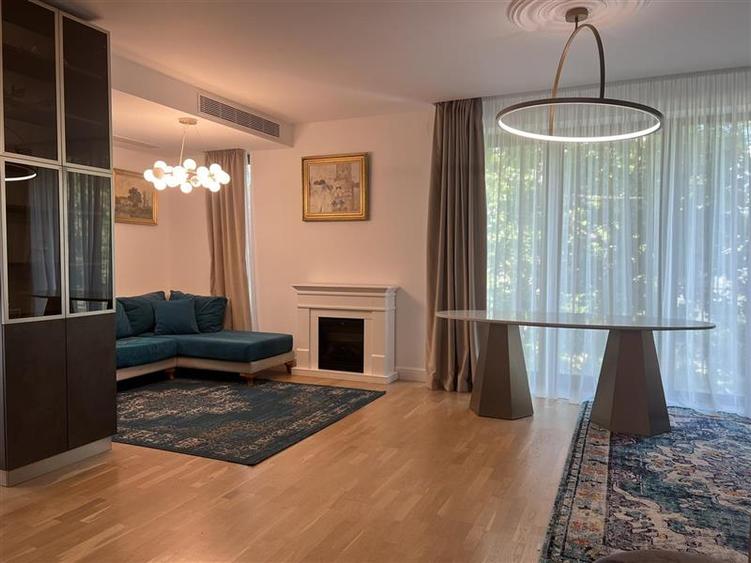 Apartament de lux cu 4 camere | zona Capitale - 2