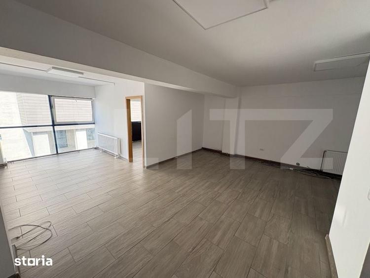 Spațiu comercial, de 47 mp, în Central