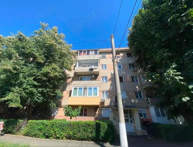 Apartament cu 2 camere semidecomandat în UTA