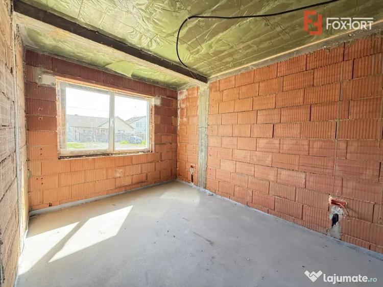 Duplex cu 5 camere si 300 mp teren, de vanzare in Sanmihaiu - Sanmihaiu Roman (Timis) - 9
