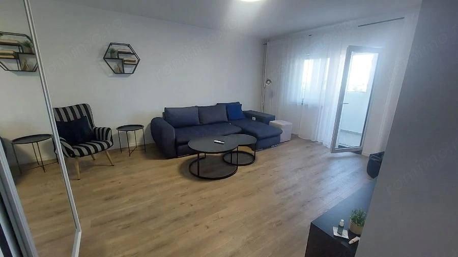Garsonieră decomandată în Brâncoveanu