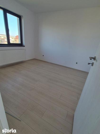 Casă cu 4 camere cu Teren 1120 Mp în Cornetu