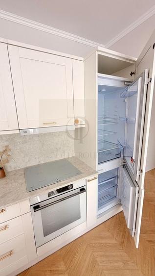 Apartament cu 3 camere semidecomandat în Florești