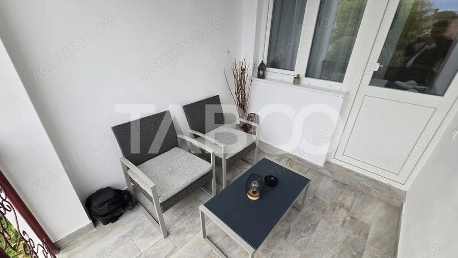 Apartament cu 3 camere decomandat, mobilat în Calea Poplăcii