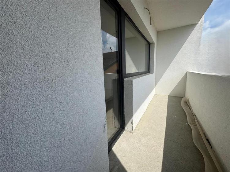 Apartament cu 2 camere semidecomandat în Șelimbăr