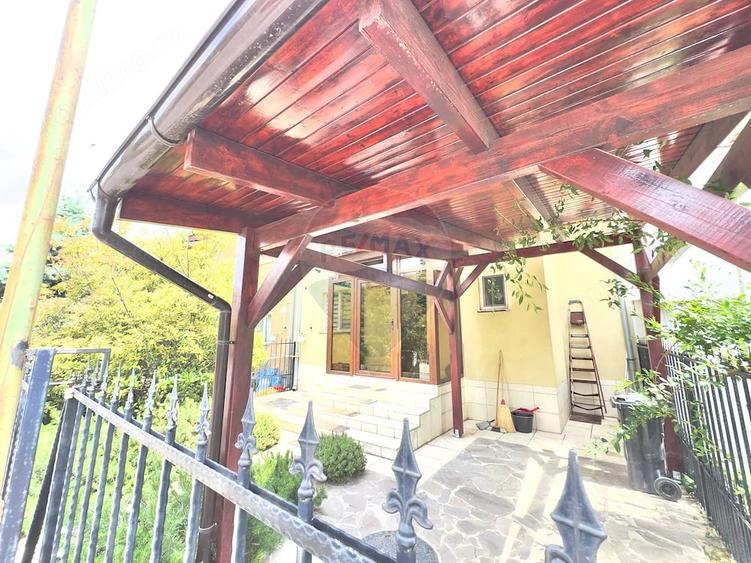 Casă cu 4 camere în Europa