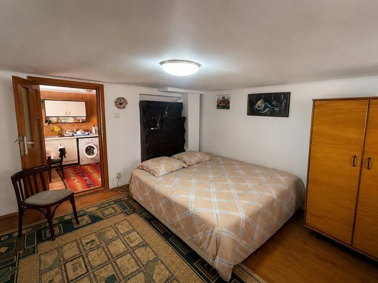 Casă individuală cu 3 camere cu Teren 500 Mp în Valea Adâncă